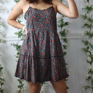 Urban Outfitters Hanna Tiered Dress in rose design